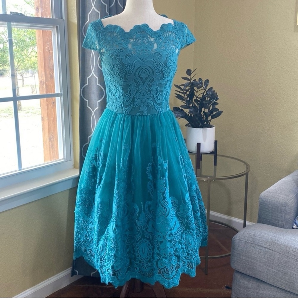 CHI Chi London Lace Teal Party Dress Style # 41735K NWT